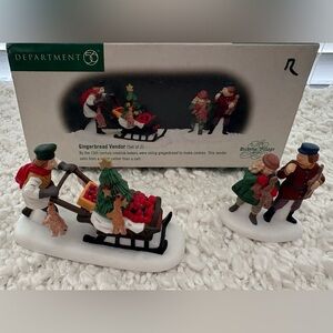 Department 56 Gingerbread Vendor (Set of 2)